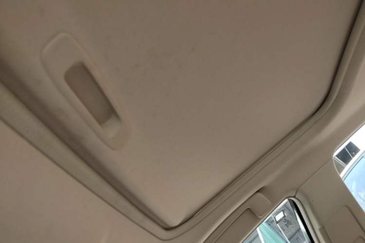 Used Toyota Camry 2015 2.5G Luxury Navigation Edition Headliner