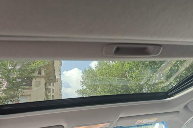 Used Toyota Camry 2015 2.0G Premier Edition Headliner