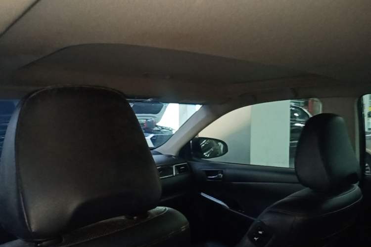 Used Toyota Camry 2015 2.0G Premier Edition Headliner
