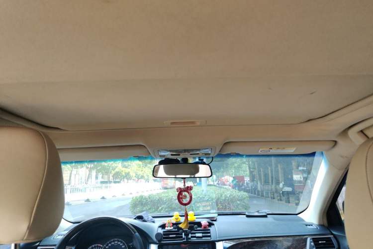 Used Toyota Camry 2015 2.0G Premier Edition Headliner
