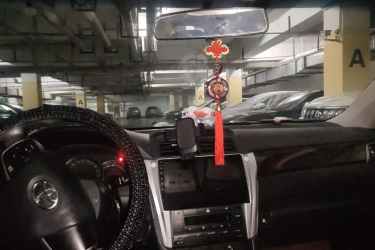 Used Toyota Camry 2015 2.0G Premier Edition Headliner