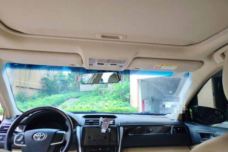Used Toyota Camry 2015 2.0G Premier Edition Headliner