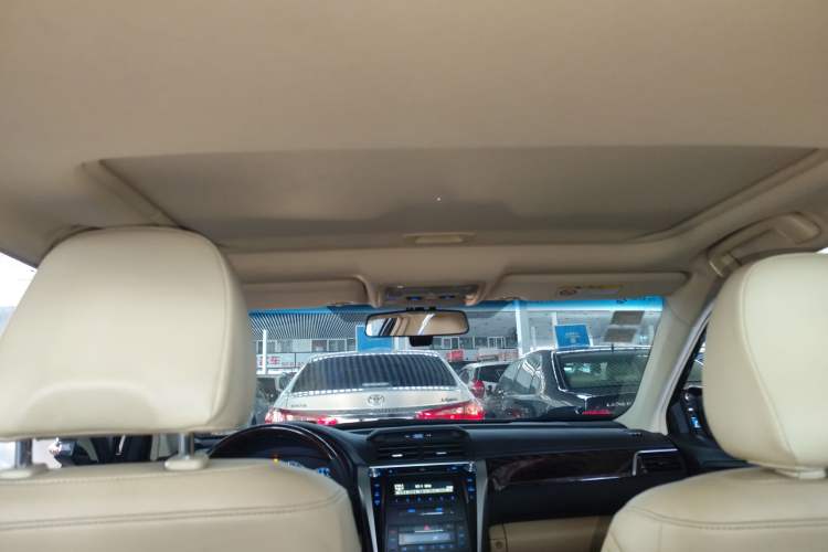 Used Toyota Camry 2015 2.0G Premier Edition Headliner