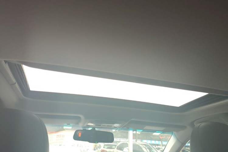 Used Toyota Camry 2015 2.0G Premier Edition Headliner