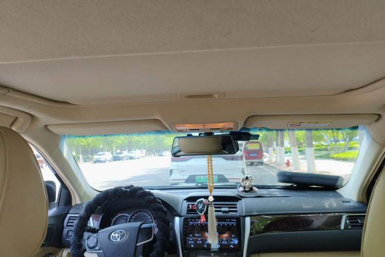 Used Toyota Camry 2015 2.0E Elite Edition Headliner