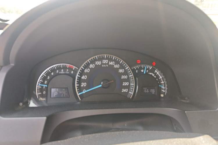 Used Toyota Camry 2015 2.0G Premier Edition Instrument Cluster