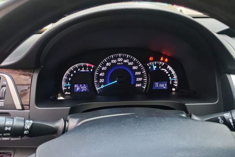 Used Toyota Camry 2015 2.0G Premier Edition Instrument Cluster