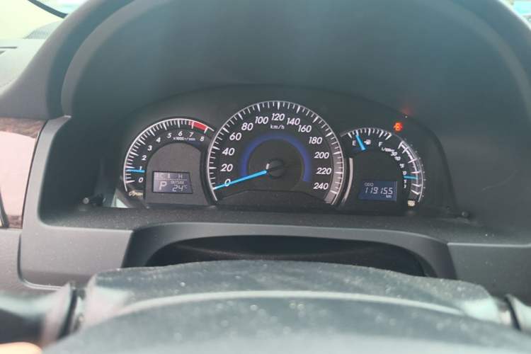 Used Toyota Camry 2015 2.0G Premier Edition Instrument Cluster
