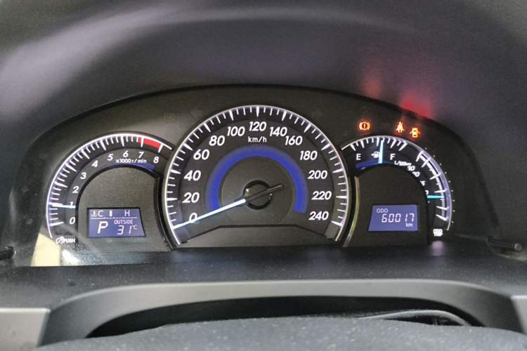 Used Toyota Camry 2015 2.0G Premier Edition Instrument Cluster