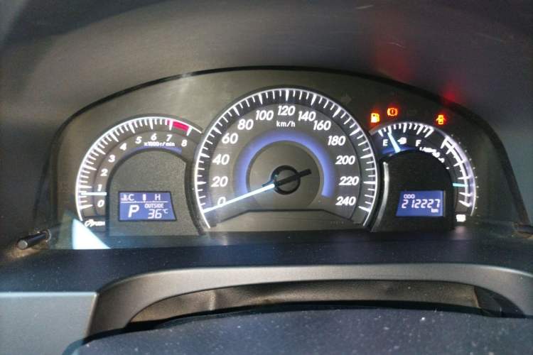 Used Toyota Camry 2015 2.0G Premier Edition Instrument Cluster