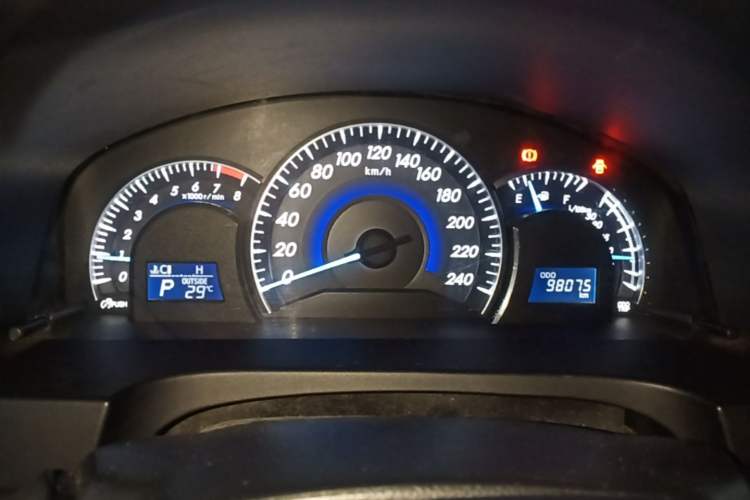 Used Toyota Camry 2015 2.0G Premier Edition Instrument Cluster