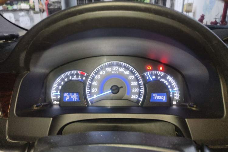 Used Toyota Camry 2015 2.0G Premier Edition Instrument Cluster