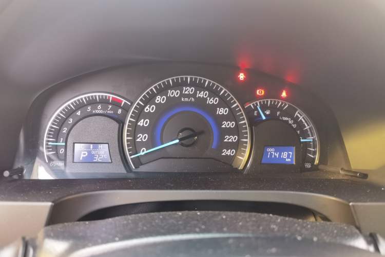 Used Toyota Camry 2015 2.0E Elite Edition Instrument Cluster
