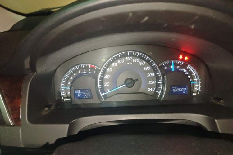 Used Toyota Camry 2015 2.0G Premier Edition Instrument Cluster