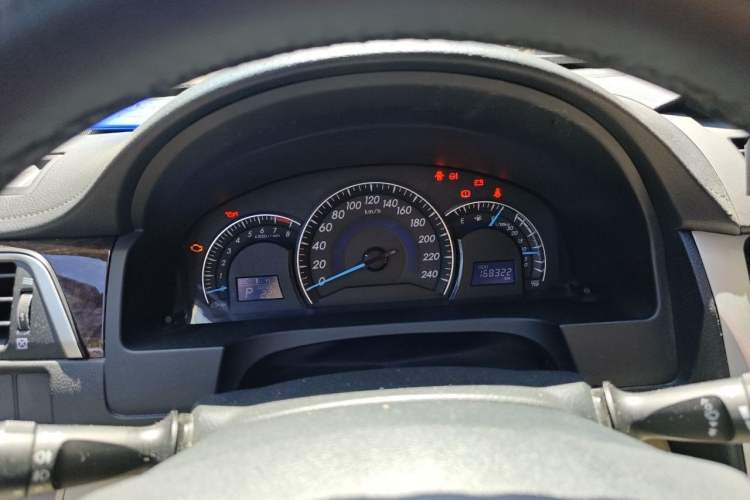 Used Toyota Camry 2015 2.0E Elite Edition Instrument Cluster
