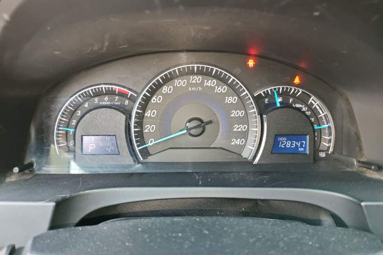 Used Toyota Camry 2015 2.0E Elite Edition Instrument Cluster