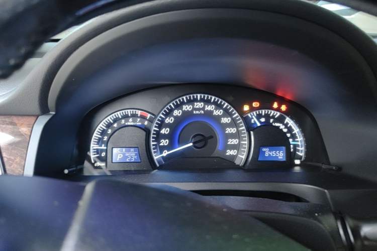 Used Toyota Camry 2015 2.0G Premier Edition Instrument Cluster
