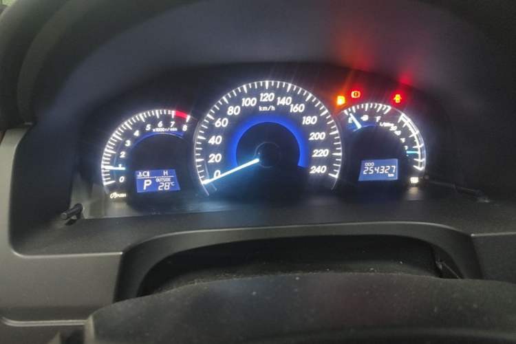 Used Toyota Camry 2015 2.0G Premier Edition Instrument Cluster