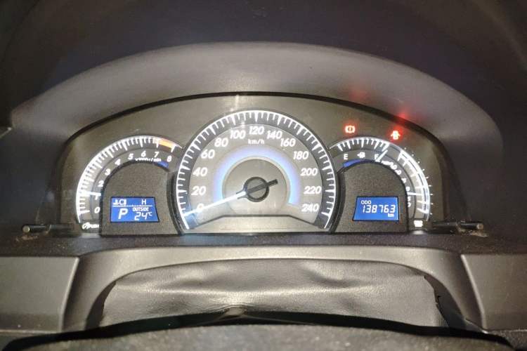 Used Toyota Camry 2015 2.0G Premier Edition Instrument Cluster