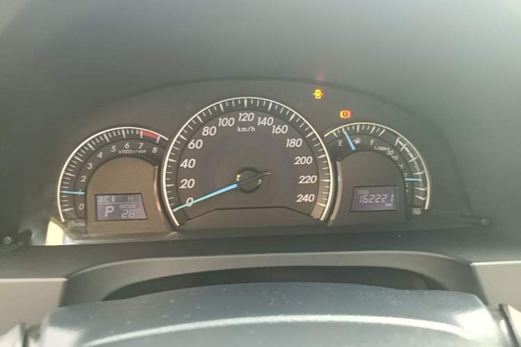 Used Toyota Camry 2015 2.0E Elite Edition Instrument Cluster