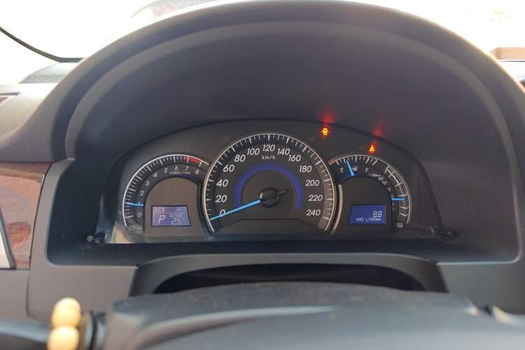 Used Toyota Camry 2015 2.0E Elite Edition Instrument Cluster