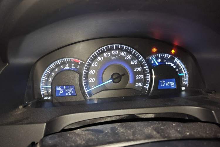 Used Toyota Camry 2015 2.0G Premier Edition Instrument Cluster