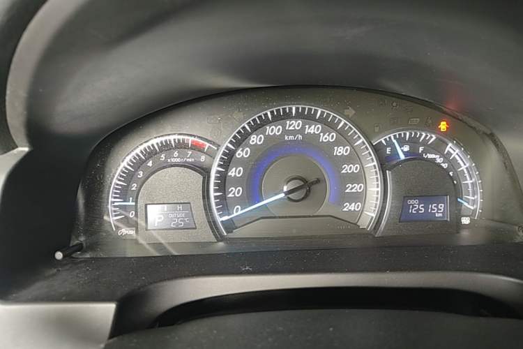 Used Toyota Camry 2015 2.0G Premier Edition Instrument Cluster