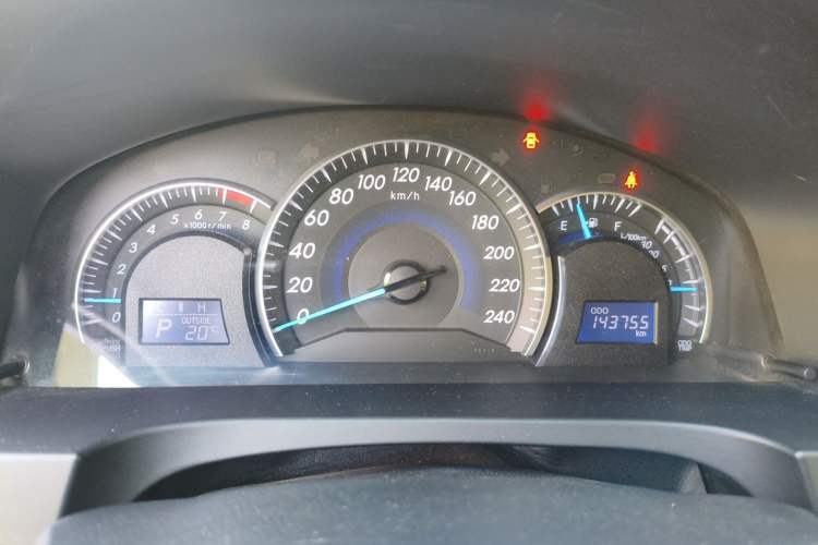 Used Toyota Camry 2015 2.0E Elite Edition Instrument Cluster