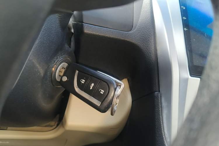 Used Toyota Camry 2015 2.0E Elite Edition Interior 1