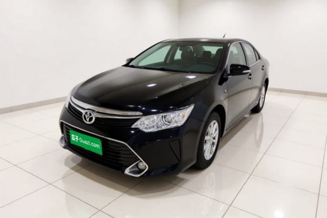 Ojetý Toyota Camry 2015 2.0G Premier Edition