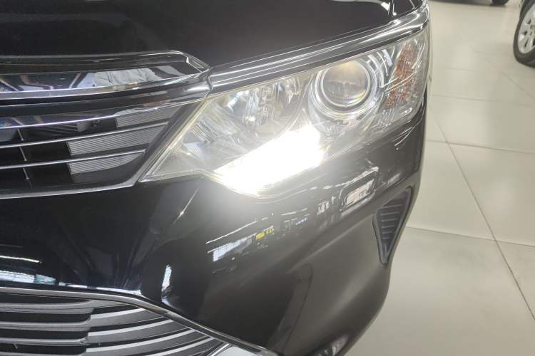Used Toyota Camry 2015 Dual-Engine 2.5 HG Luxury Navigation Edition Left Front Headlight