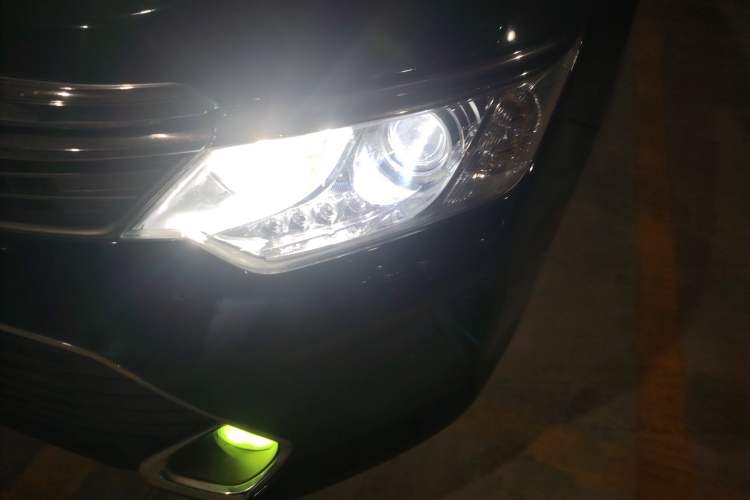 Used Toyota Camry 2015 2.0E Elite Edition Left Front Headlight