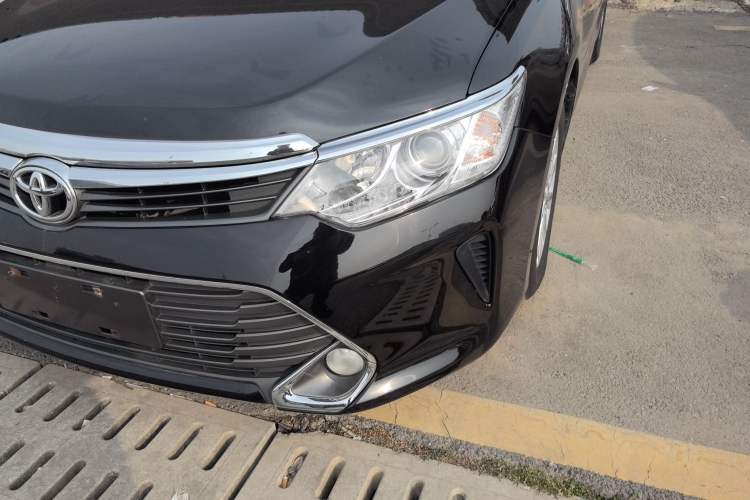 Used Toyota Camry 2015 2.0G Premier Edition Left Front Headlight