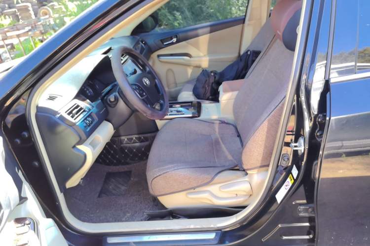 Used Toyota Camry 2015 2.0E Elite Edition Left Front Seat