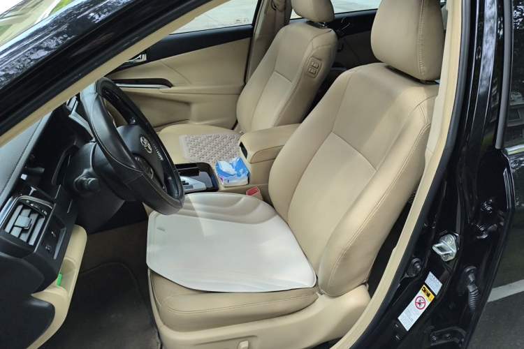 Used Toyota Camry 2015 2.0G Premier Edition Left Front Seat
