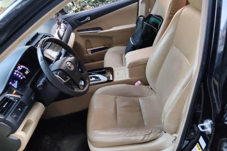 Used Toyota Camry 2015 2.0G Premier Edition Left Front Seat