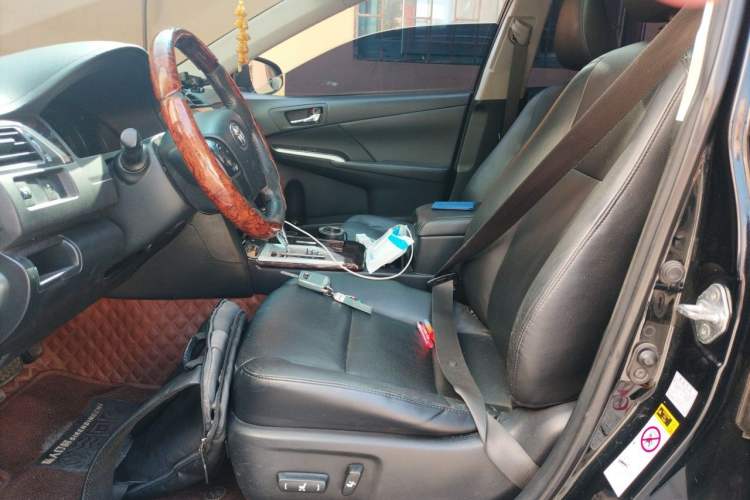 Used Toyota Camry 2015 2.0G Premier Edition Left Front Seat