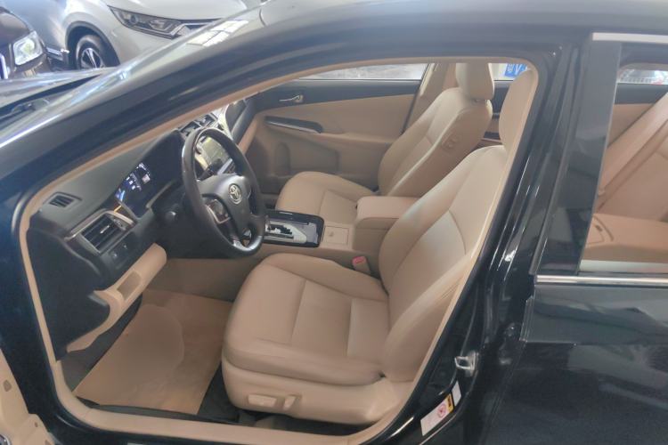 Used Toyota Camry 2015 2.0G Premier Edition Left Front Seat