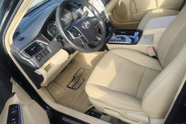 Used Toyota Camry 2015 2.0E Elite Edition Left Front Seat