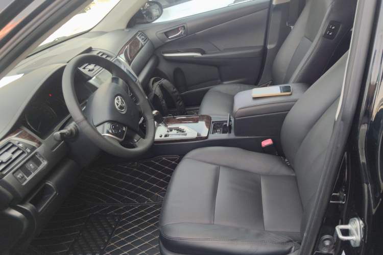 Used Toyota Camry 2015 2.0G Premier Edition Left Front Seat
