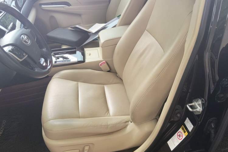 Used Toyota Camry 2015 2.0G Premier Edition Left Front Seat