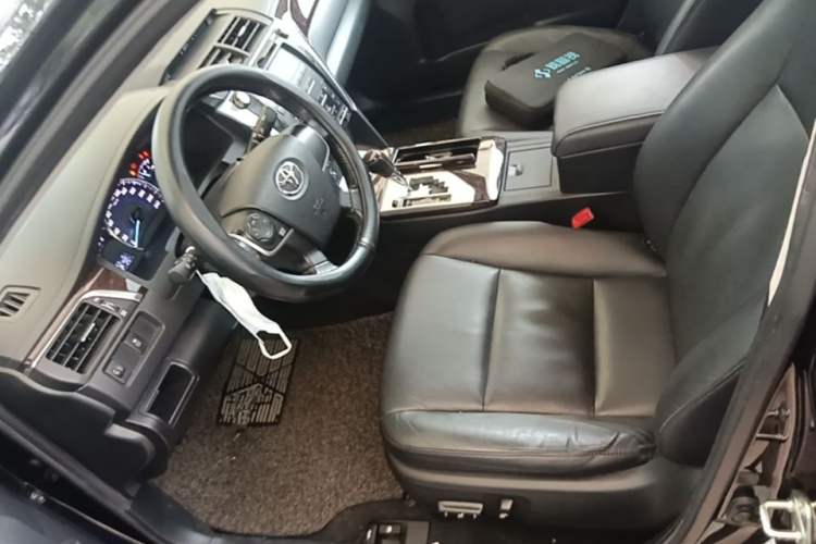 Used Toyota Camry 2015 2.0G Premier Edition Left Front Seat