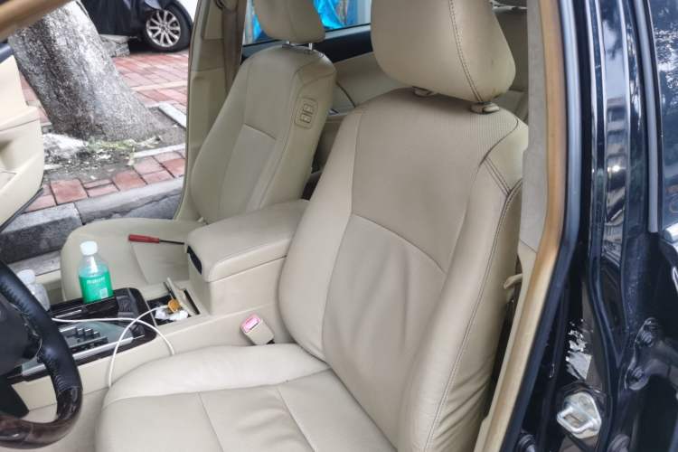 Used Toyota Camry 2015 2.0G Premier Edition Left Front Seat
