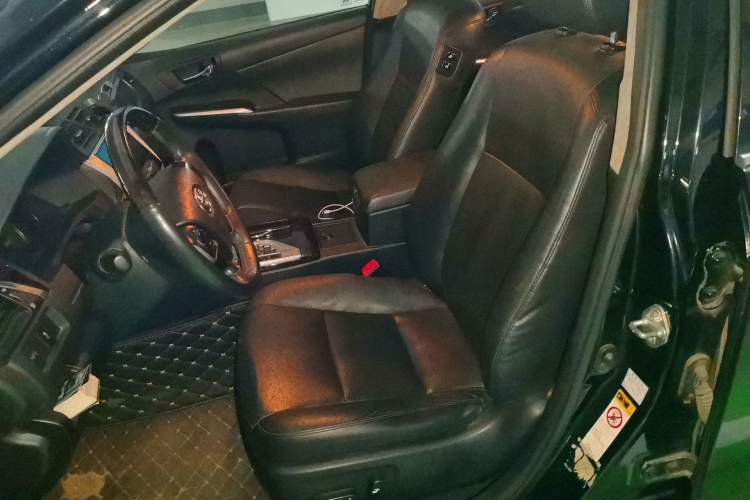 Used Toyota Camry 2015 2.0G Premier Edition Left Front Seat