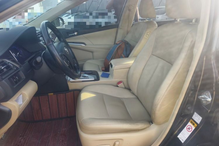 Used Toyota Camry 2015 Dual-Engine 2.5 HG Luxury Navigation Edition Left Front Seat