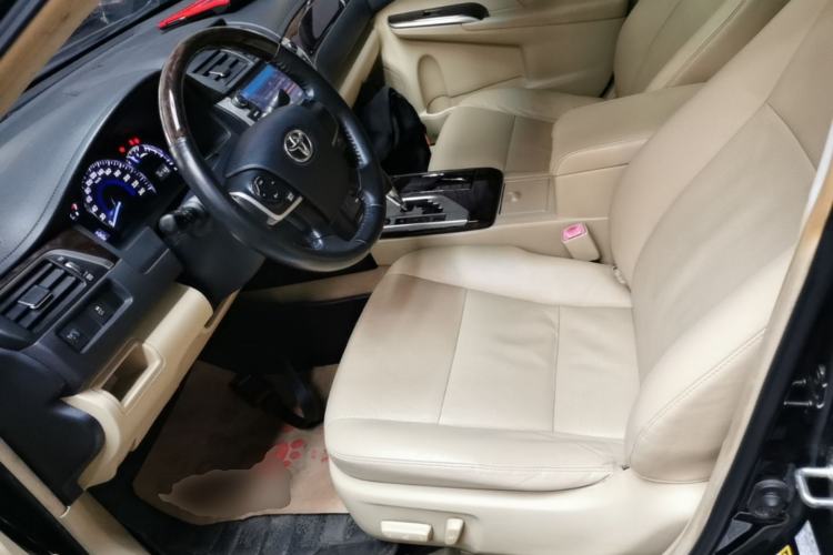 Used Toyota Camry 2015 2.0G Premier Edition Left Front Seat