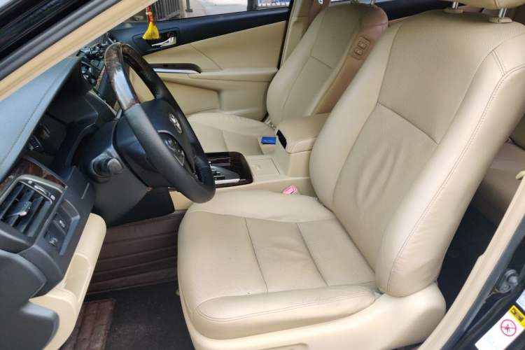 Used Toyota Camry 2015 2.0G Premier Edition Left Front Seat