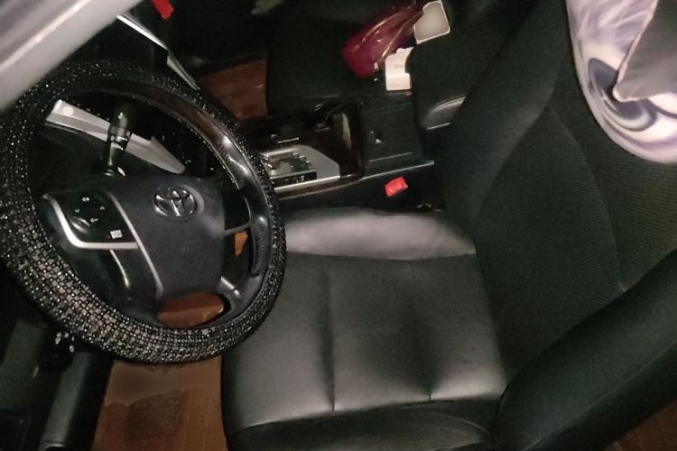 Used Toyota Camry 2015 2.0G Premier Edition Left Front Seat