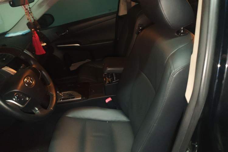 Used Toyota Camry 2015 2.0G Premier Edition Left Front Seat