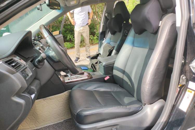 Used Toyota Camry 2015 2.0G Premier Edition Left Front Seat